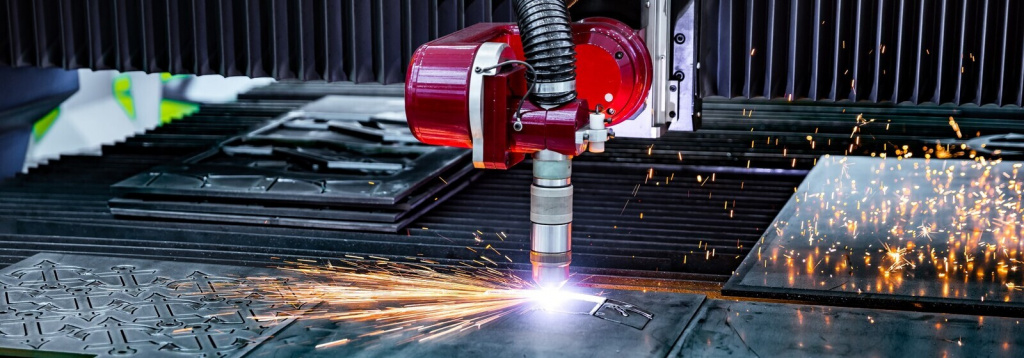 Russtal_plasma cutting (3).jpg